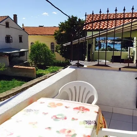 Tatjana * Martinscica (Cres)